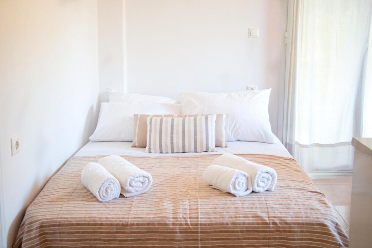 Summer Feel Suites Poros Town Exteriér fotografie