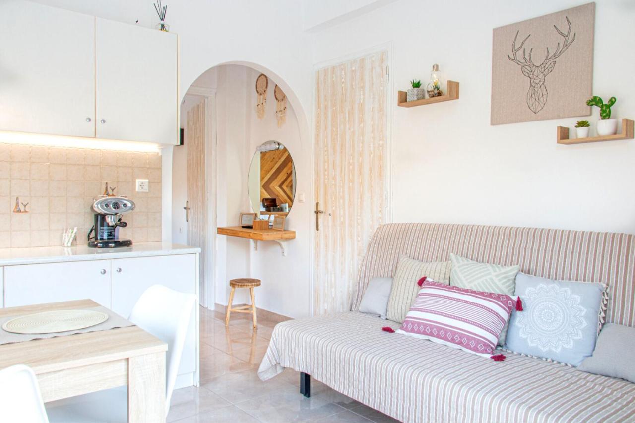 Summer Feel Suites Poros Town Exteriér fotografie